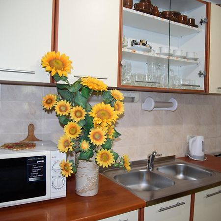Apartments Cvitini Dvori Garjak Vrlika Ngoại thất bức ảnh