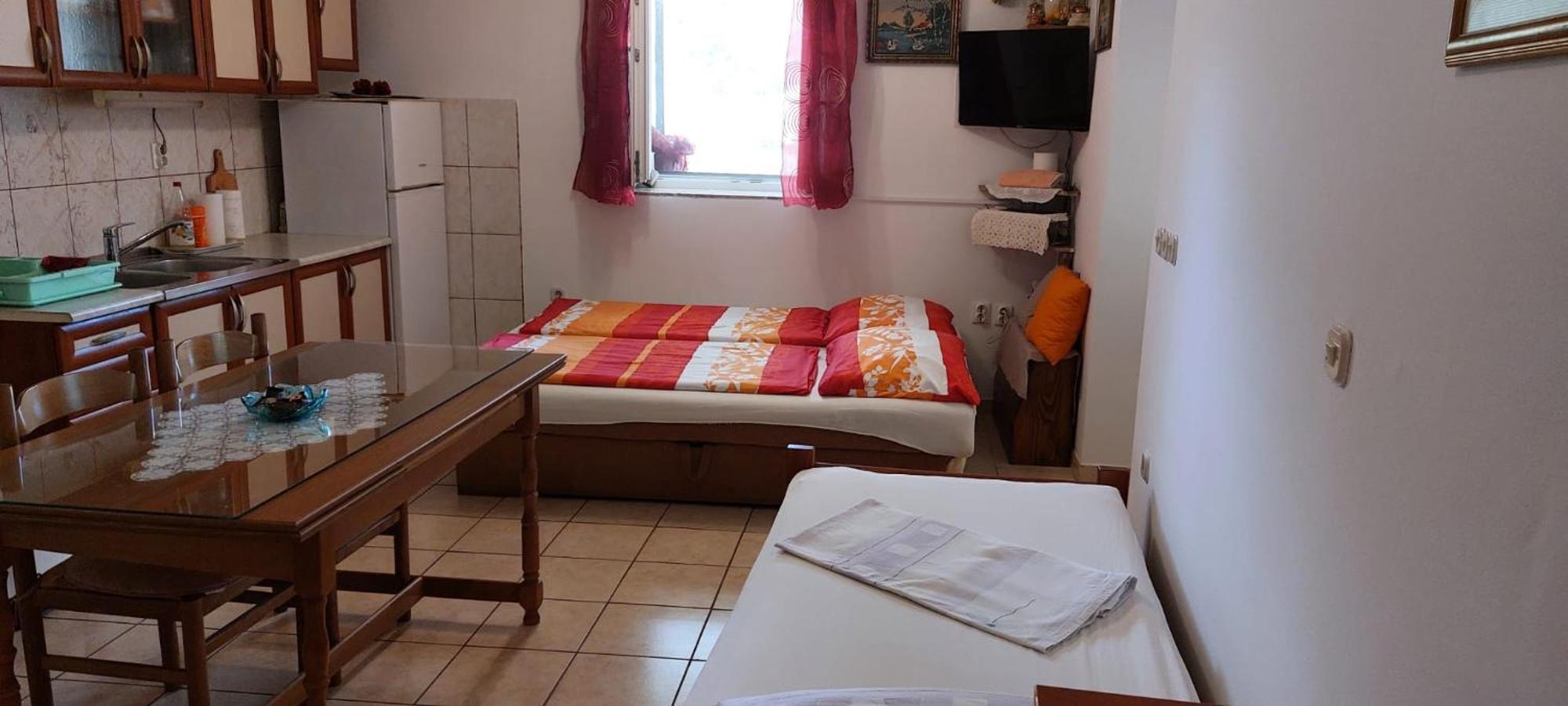 Apartments Cvitini Dvori Garjak Vrlika Ngoại thất bức ảnh
